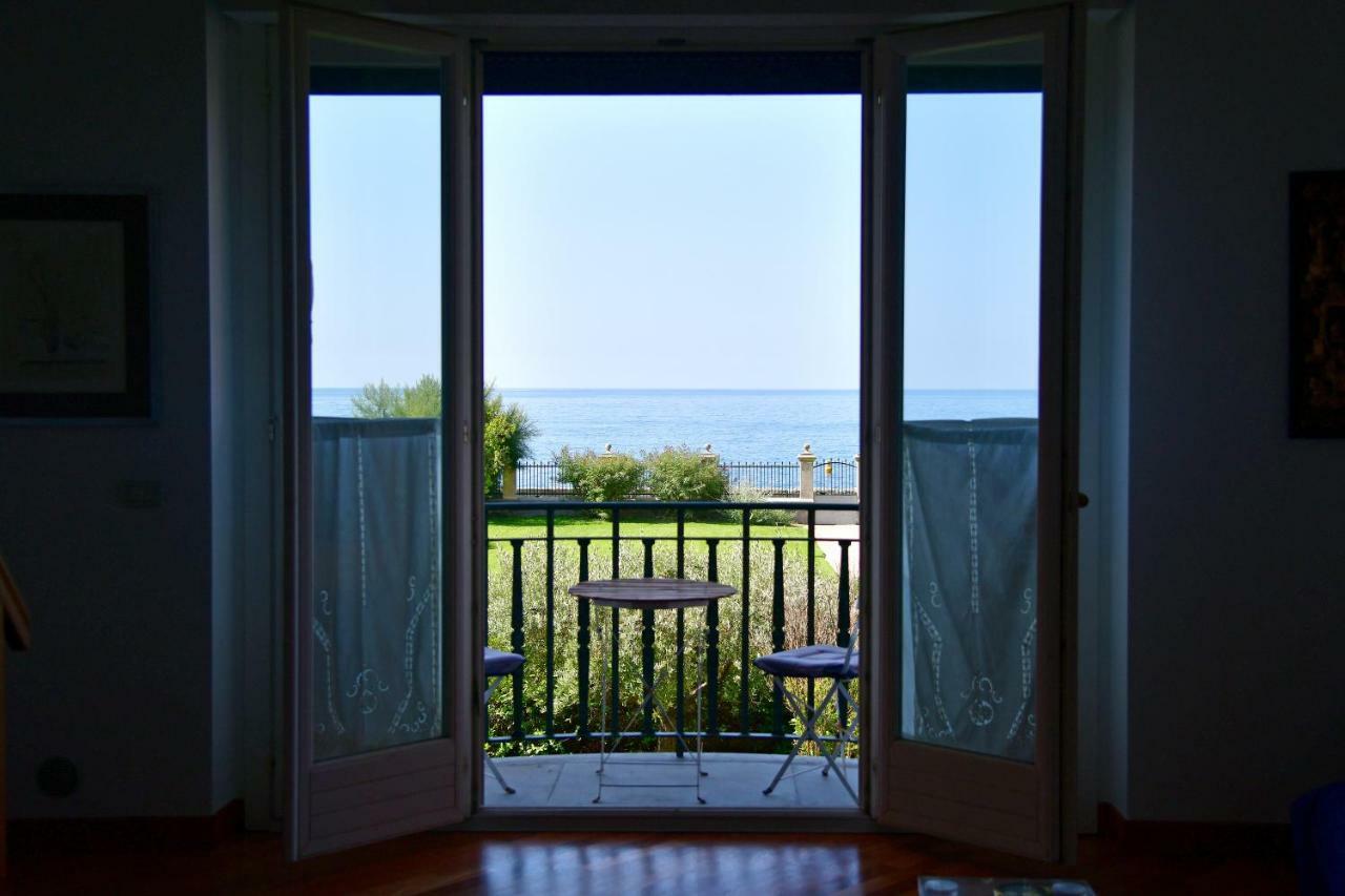 A.A.U.T Appartamento Villa Preli Chiavari Exterior foto