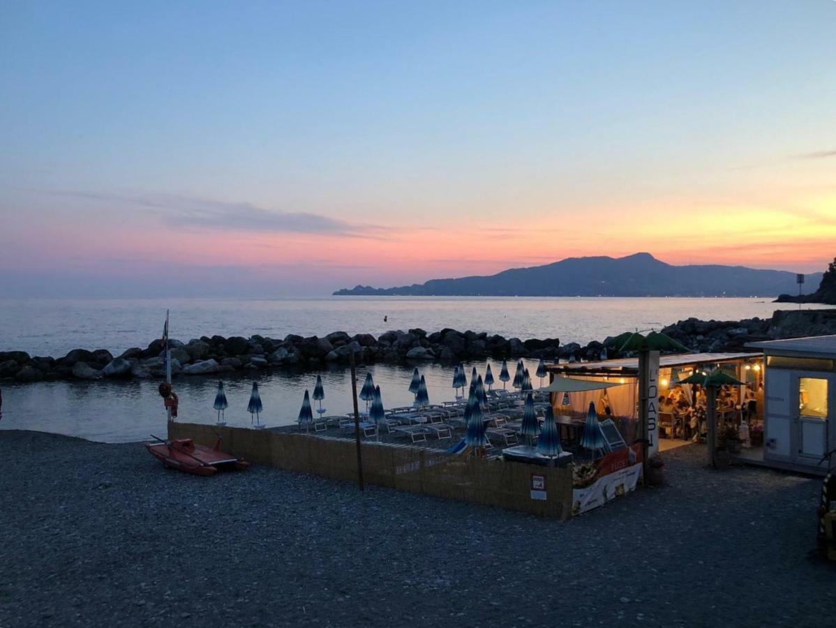 A.A.U.T Appartamento Villa Preli Chiavari Exterior foto